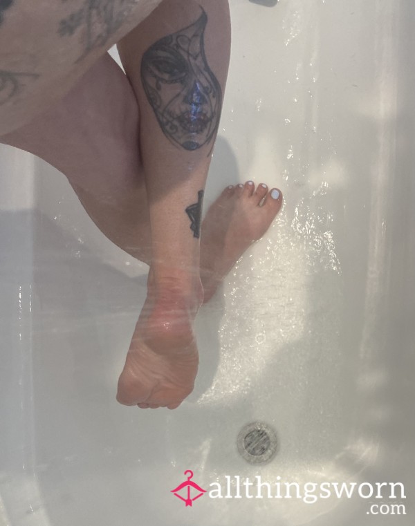 Wet Feet 💦