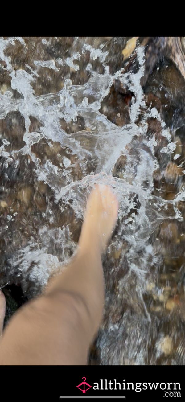 Wet Feet 💦