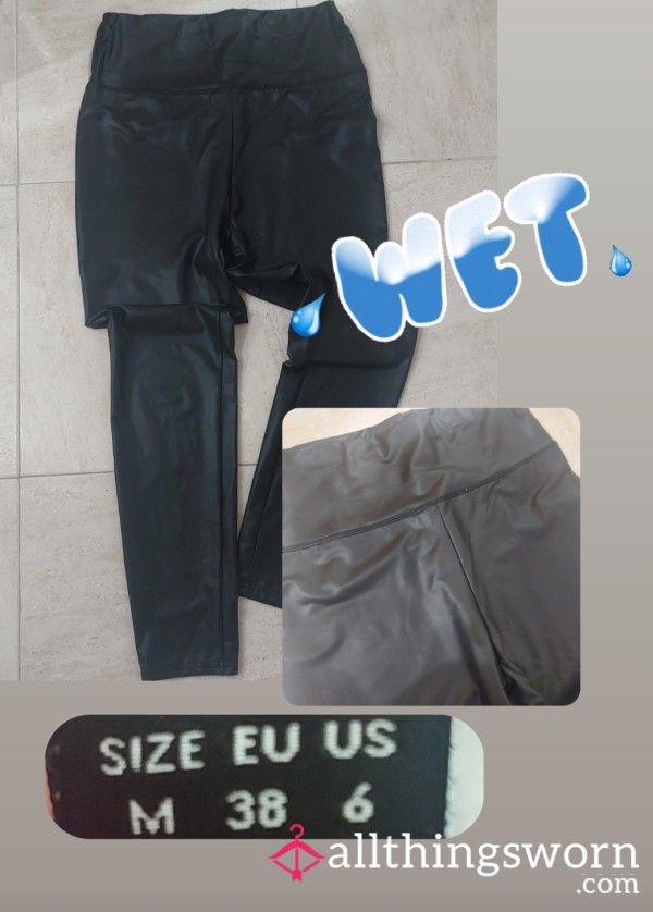 Wet Look Leggings Size Medium/12