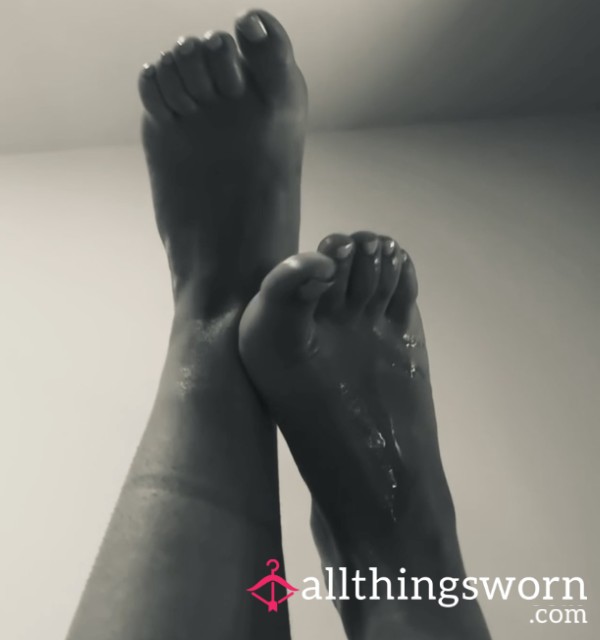 Wet Oily Playful Feet Instant Content Video Xxx