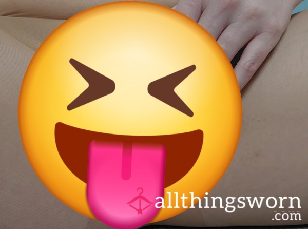 Wet Puss In Pantyhose