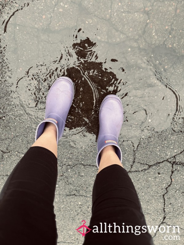 Wet Toes Splashing In Puddles 💦