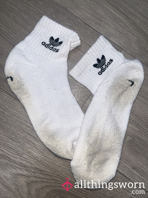 White Adidas Socks ( 48h )