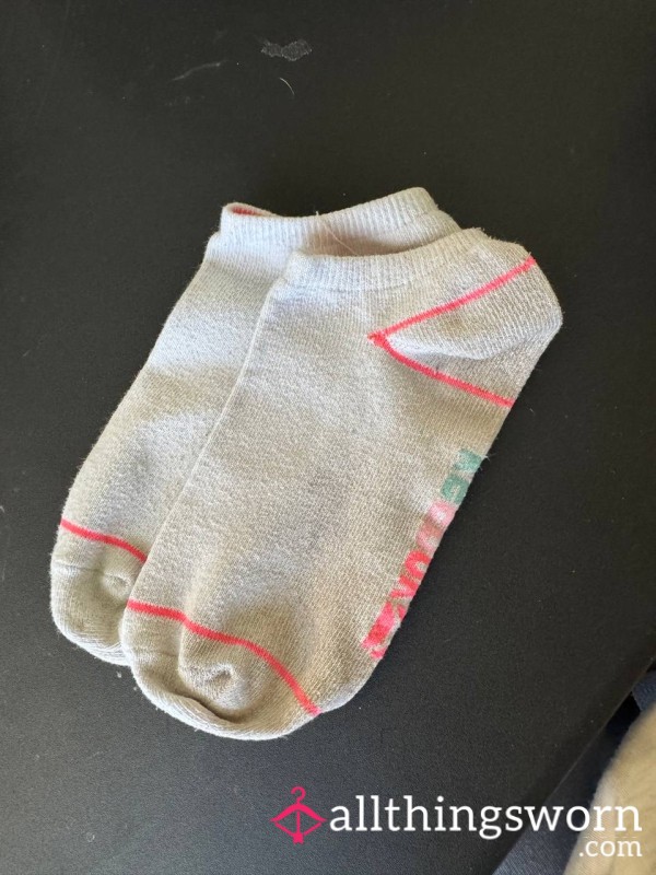 White And Pink Cotton Ankle Socks