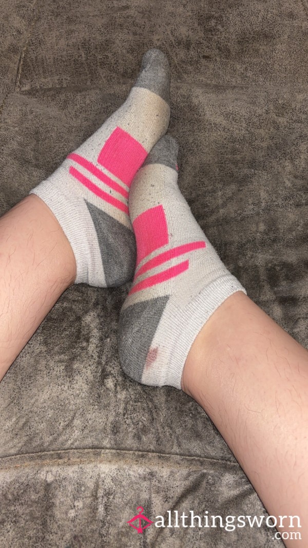 White And Pink Striped Socks
