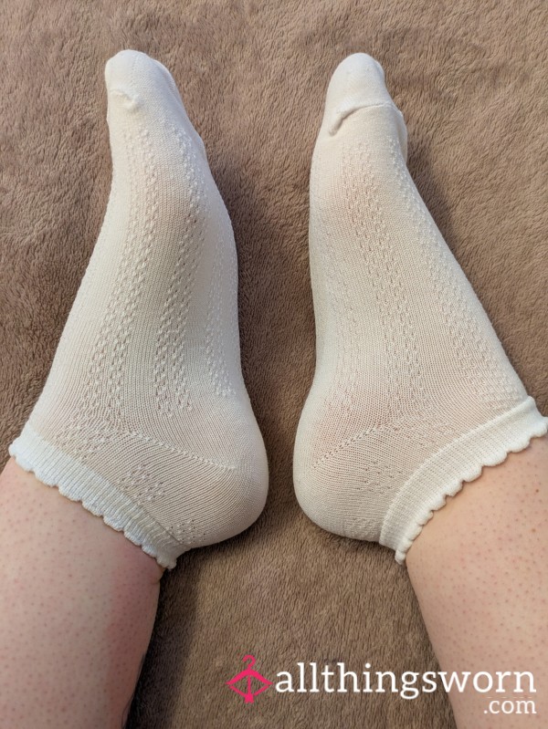 White Ankle Socks - 24 Hours Wear Included In Price