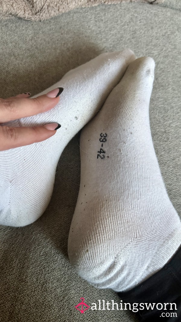 White Ankle Socks 🤍