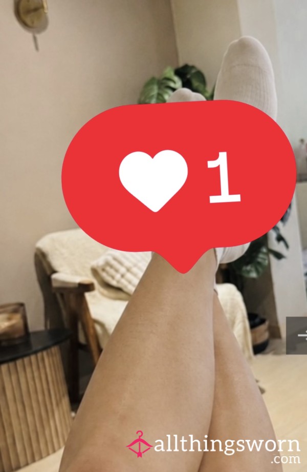 White Ankle Socks Pics