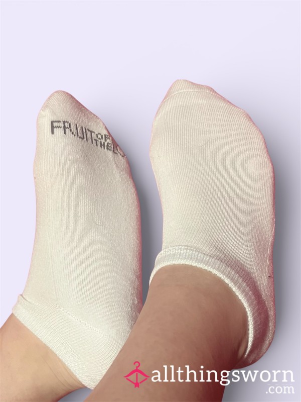 White Ankle Socks (Shipping Included!!)