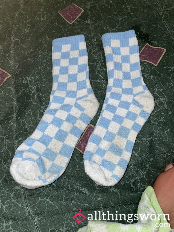 White & Baby Blue Checkered Socks🤍