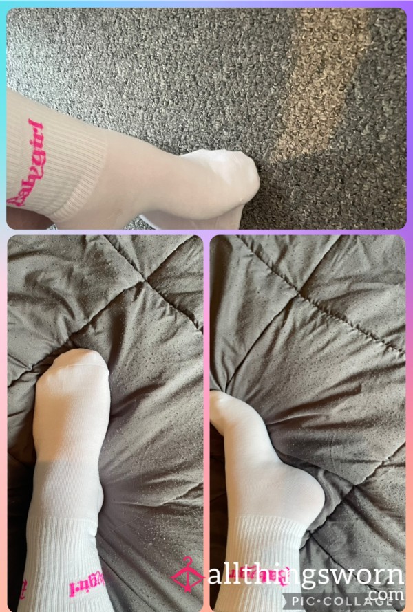 White Baby Girl Socks 🧦 Price Includes UK Postage