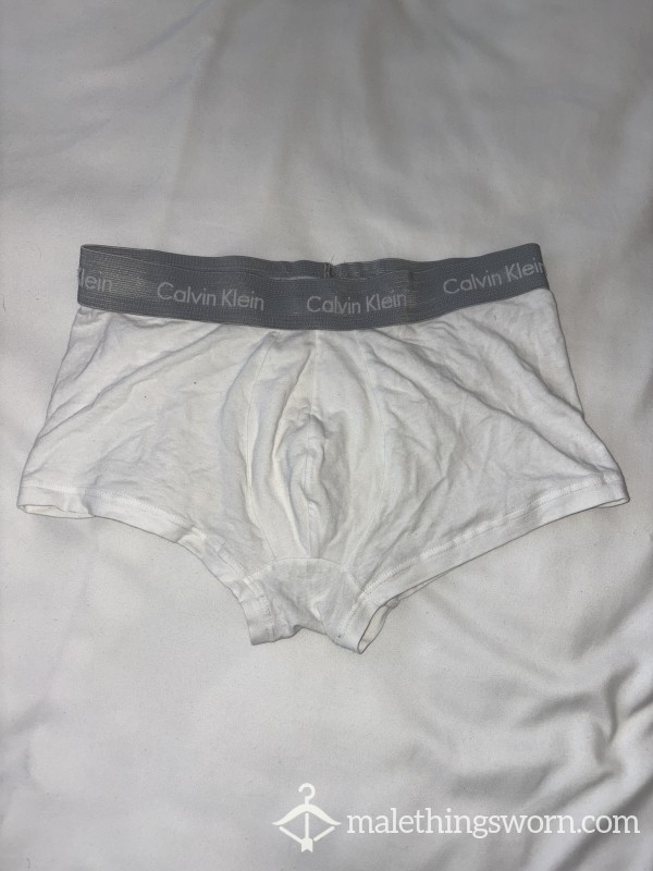 White Battered Calvin’s