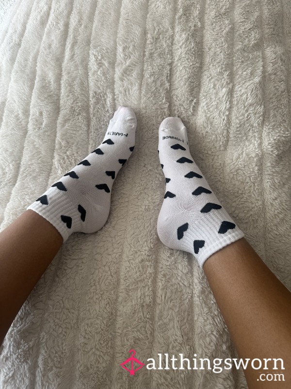 🖤 White + Black Hearts Cotton Gym Socks 🖤