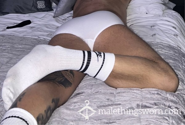 White Boss Briefs - Get Your Nose In - Medium