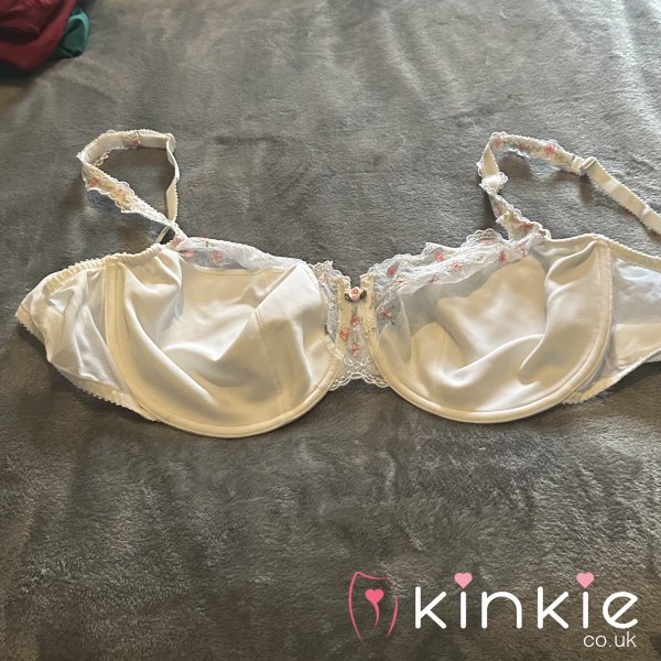 White Bra - UK Size 44E - SSBBW