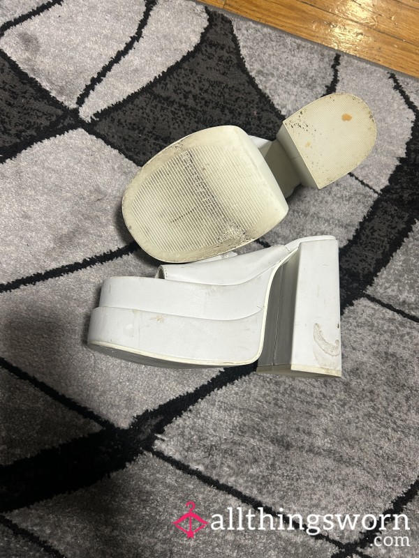 🤍👠  White Chunky Heels Worn & Well Loved