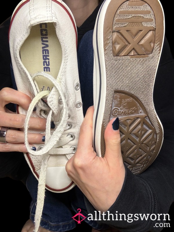 White Cla**ic Short Ruined Converse