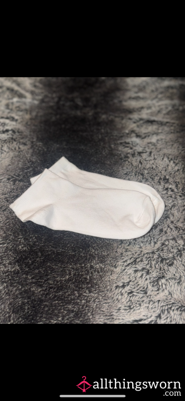 White Cotton Ankle Socks🤍🤍