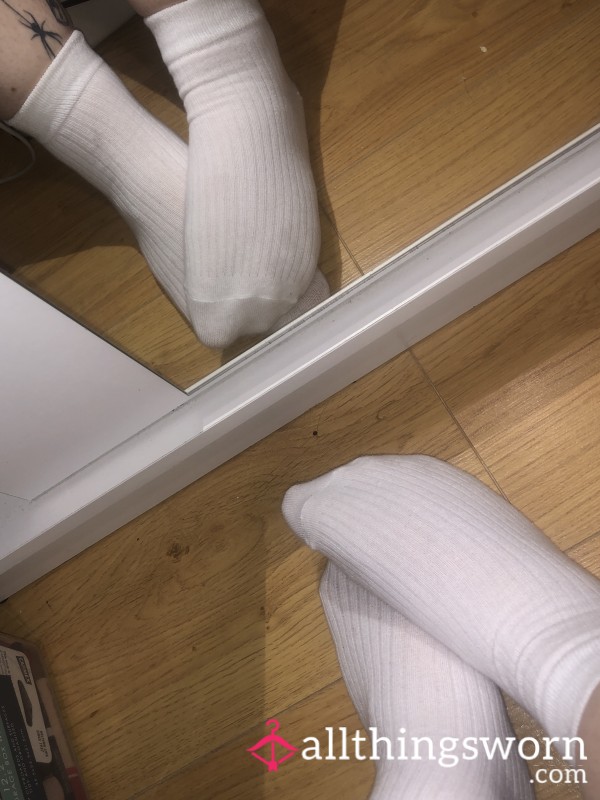 White Cotton Socks