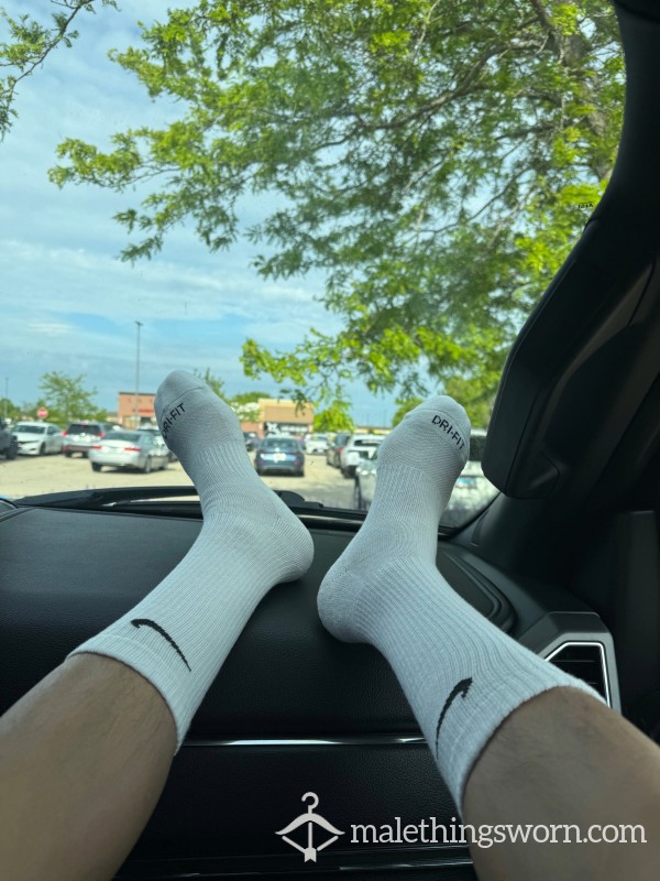 White Nike Crew Socks
