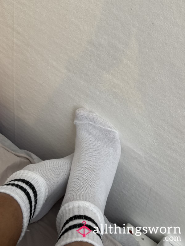 White Crew Sock Wear