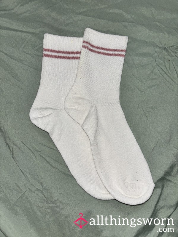 White Crew Socks 🍌