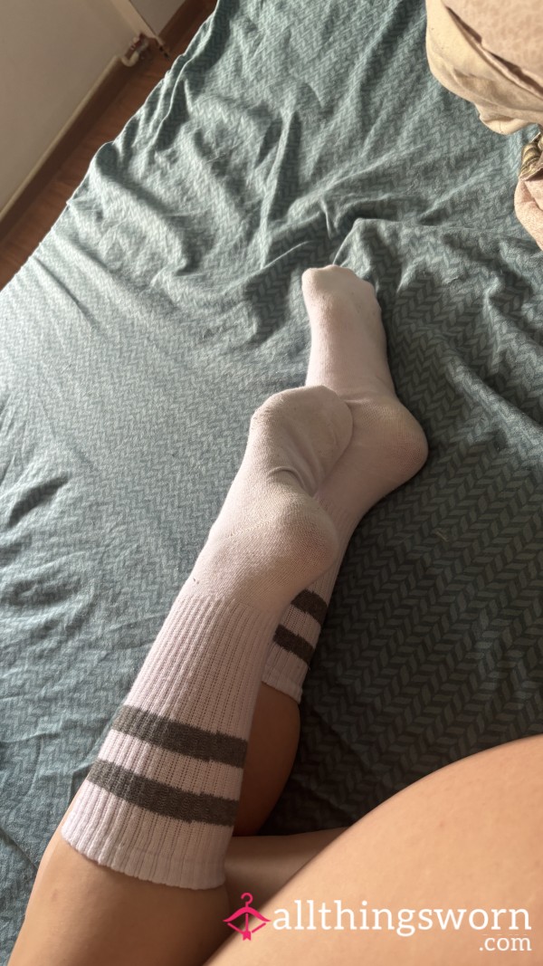 White Crew Socks With Grey Stripes – Stinky Cheese Foot Scent