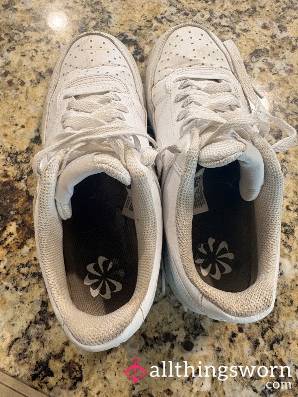 White Dirty Nike Sneakers. (Never Worn Socks)