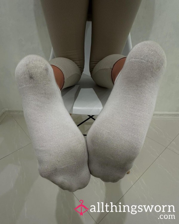 White Dirty Sweaty Ankle Socks