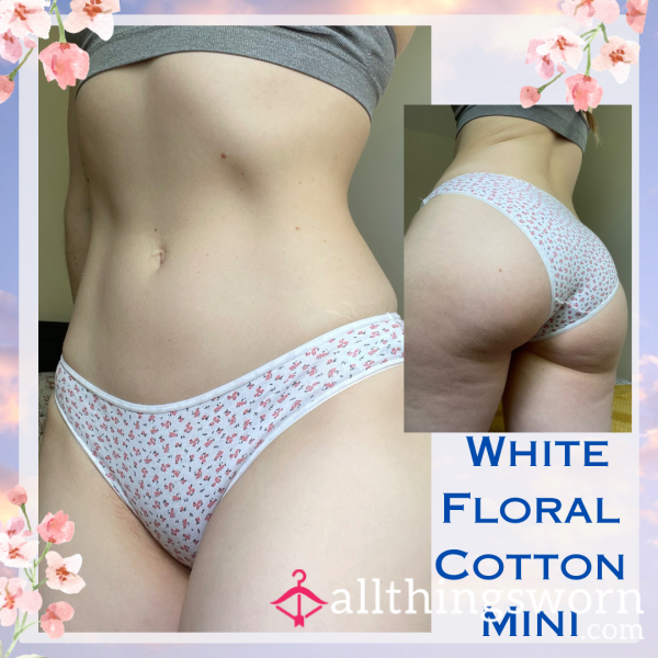 White Flor*l Cotton Mini 🪷 Size Small▪️1 Day Wear - £20. Longer Wears And International Shipping Available 🌎
