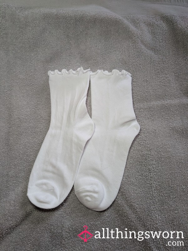 White Frill Crew Socks