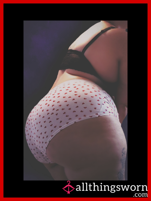 Full Coverage White Panties With Hearts – Sweet Look, Hidden Desires