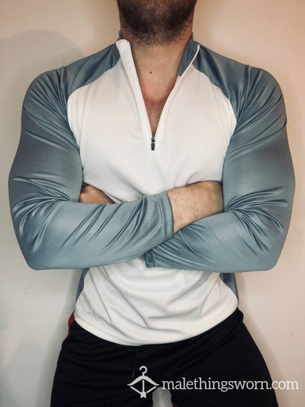 WHITE GREY GYM GEAR
