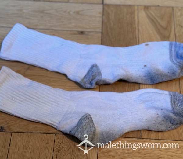 White Gym Socks - Dirty - Calf High