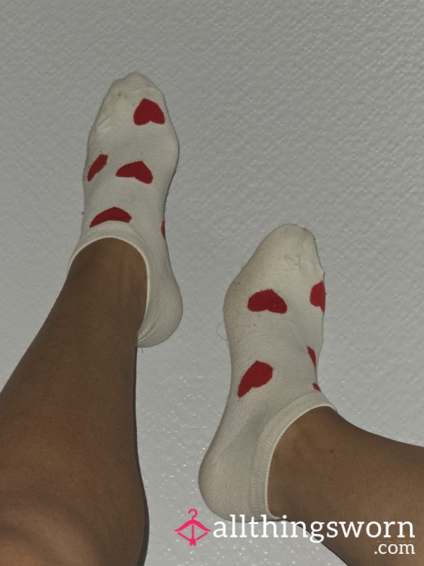 White Heart Print Socks – Soft, Worn & Cute