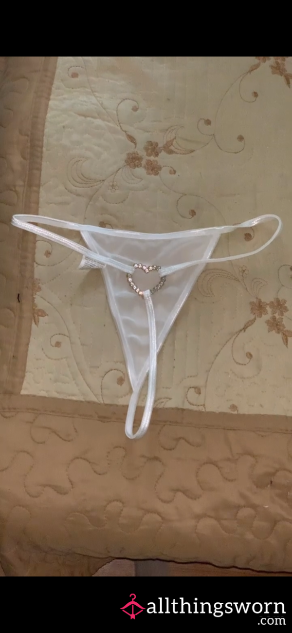 White Heart Thong – 1 Day Worn