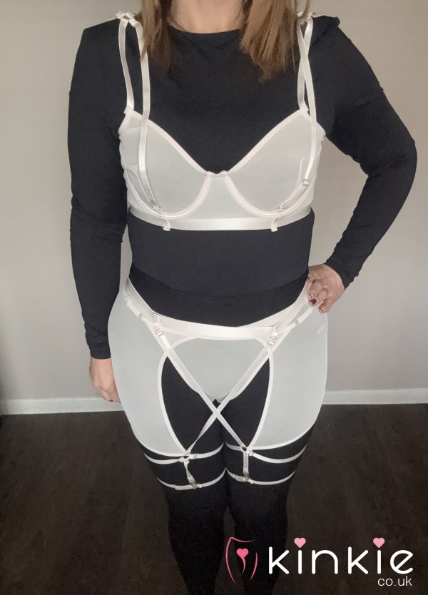 💦WHITE LACE 3 LINGERIE SET💦WORN 24 HOURS VACUUM SEALED FOR FRESHNESS