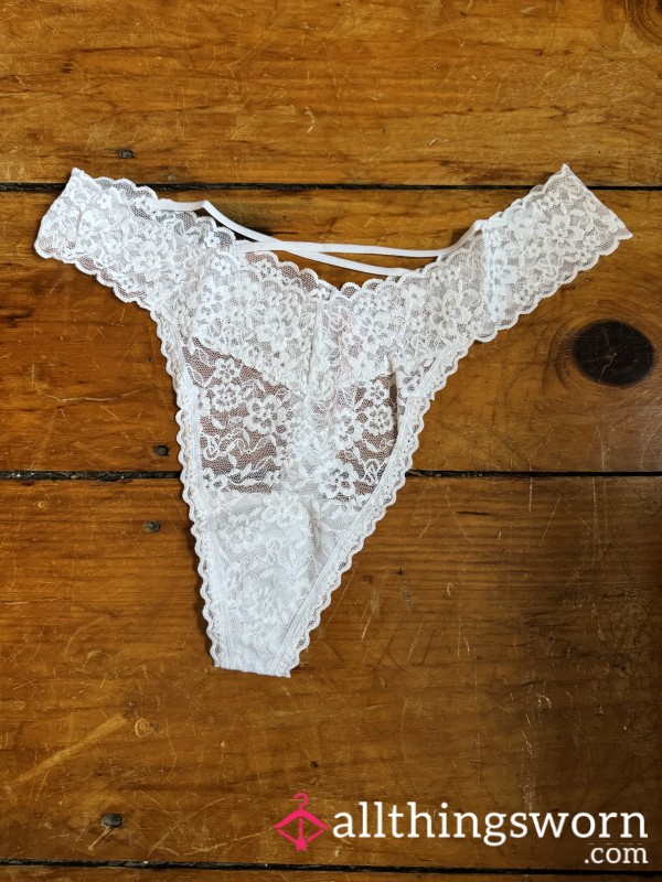 🦢 White Lace Criss Cross Back Thong, VS, Size XXL
