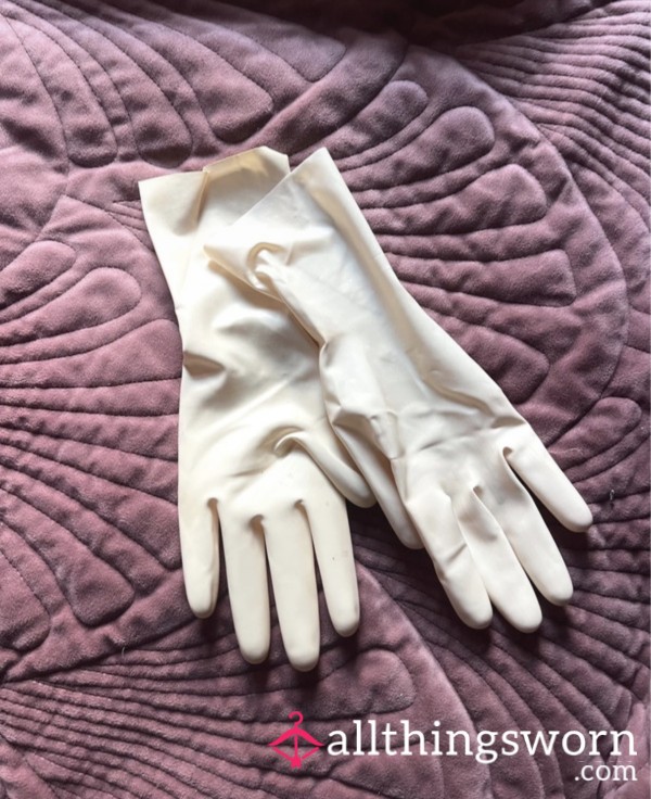 White Latex Gloves 🤍 Size Small