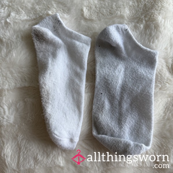 White Low-Cut Socks