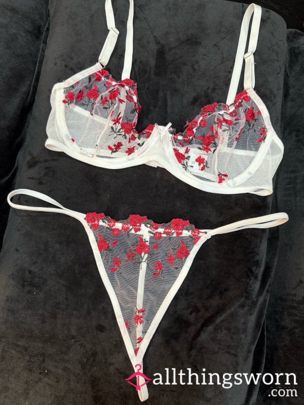 White Mesh And Flor*l Embroidered Lace Lingerie Set (g String Thong And Bra)