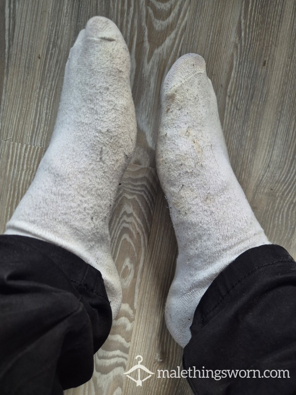 White Nike Crew Socks