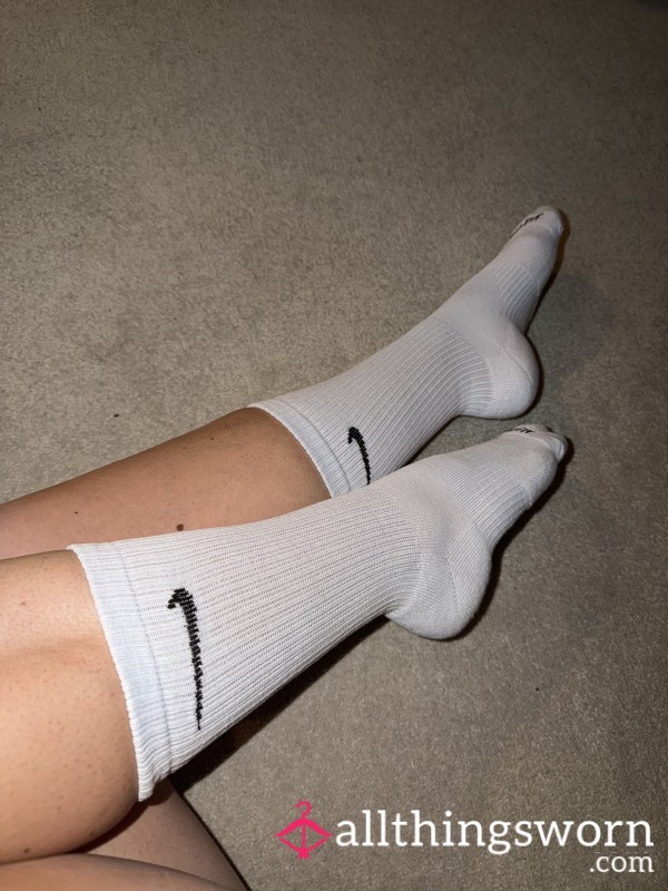 White Nike Socks - 1 Day Wear