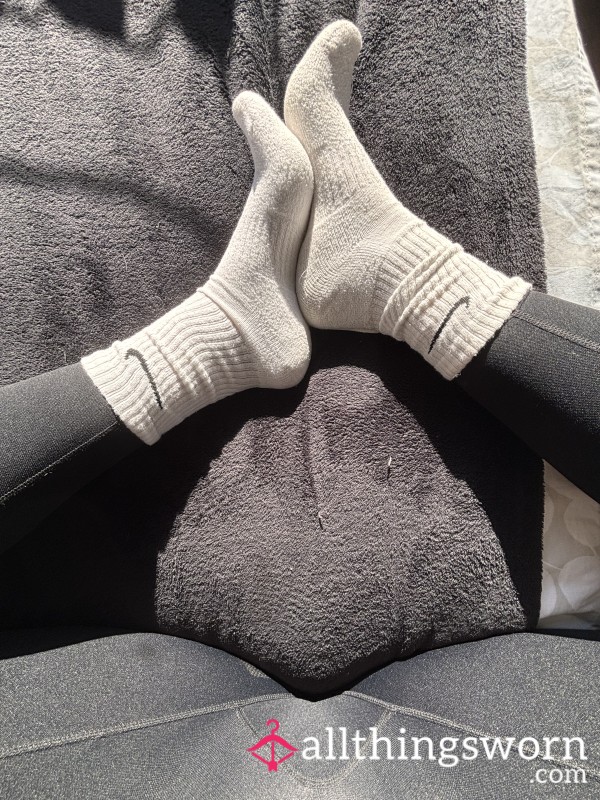 White Nike Socks 🧦