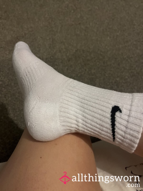 White Nike Socks ✔️