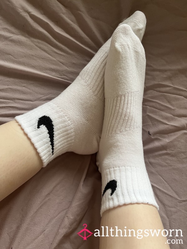 White NIKE Socks