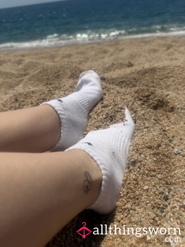 White Nike Socks From My Holiday 🧦💓