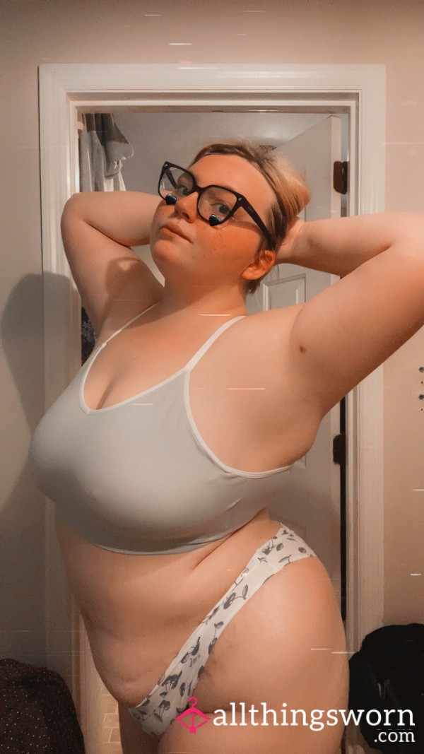 🖤White Panties With Purple Cherries🖤