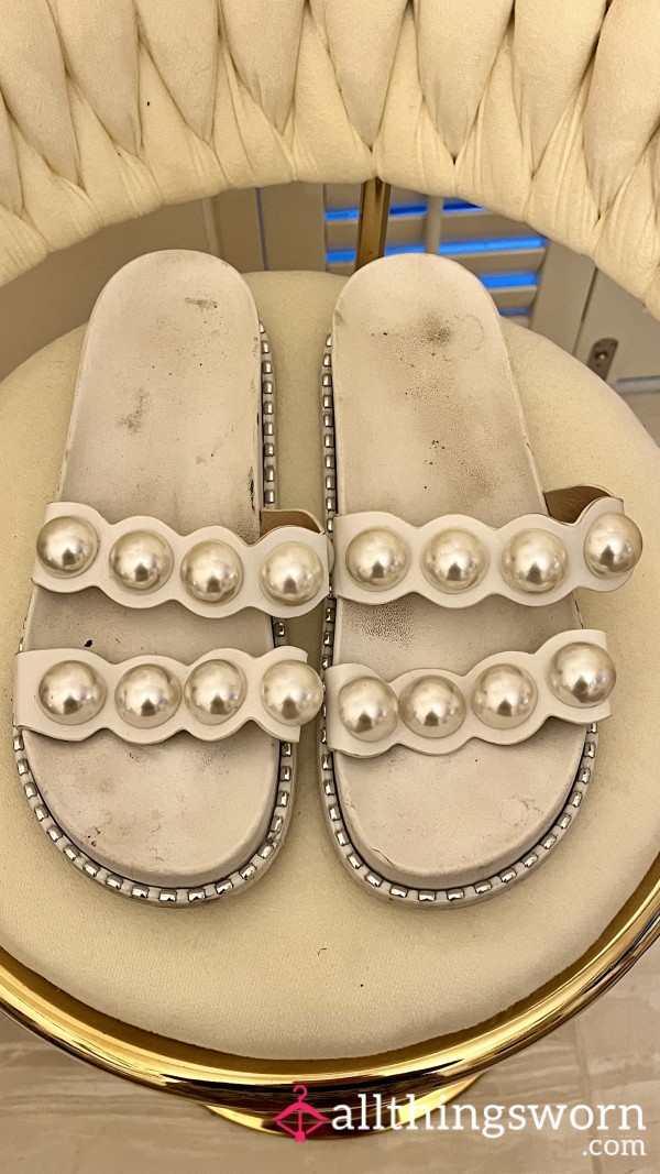 White Pearl Flat Sandals, Size 8