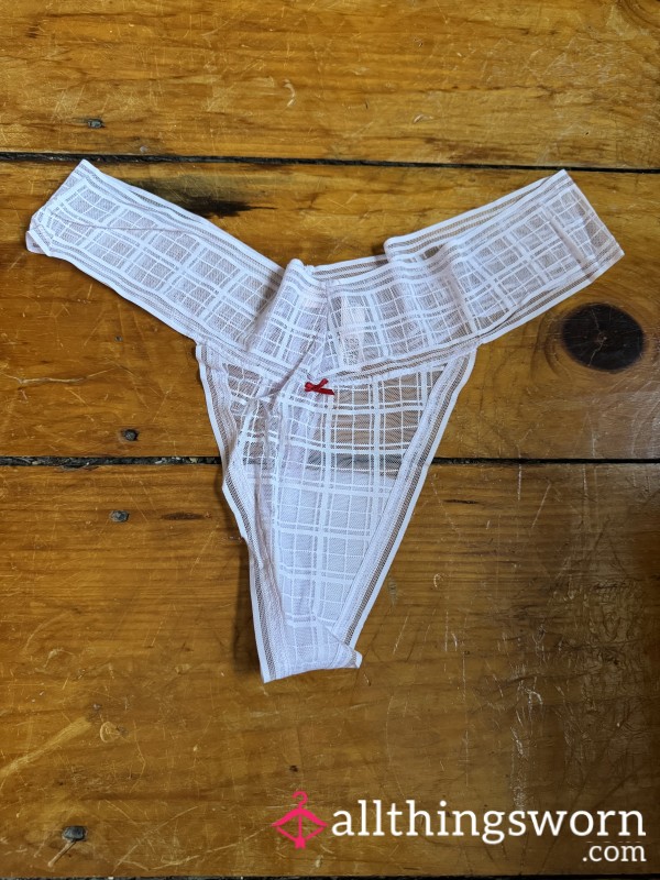 🤍 White “plaid” Lace Thong, VS, Size XXL